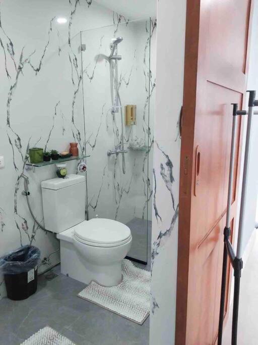 סן פרננדו 1Bedroom Unit At Azure North With Netflix Up To 6Pax מראה חיצוני תמונה